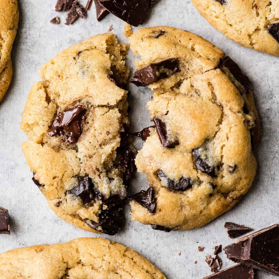 How To Make The Best Vegan Chocolate Chip Cookies Ever!